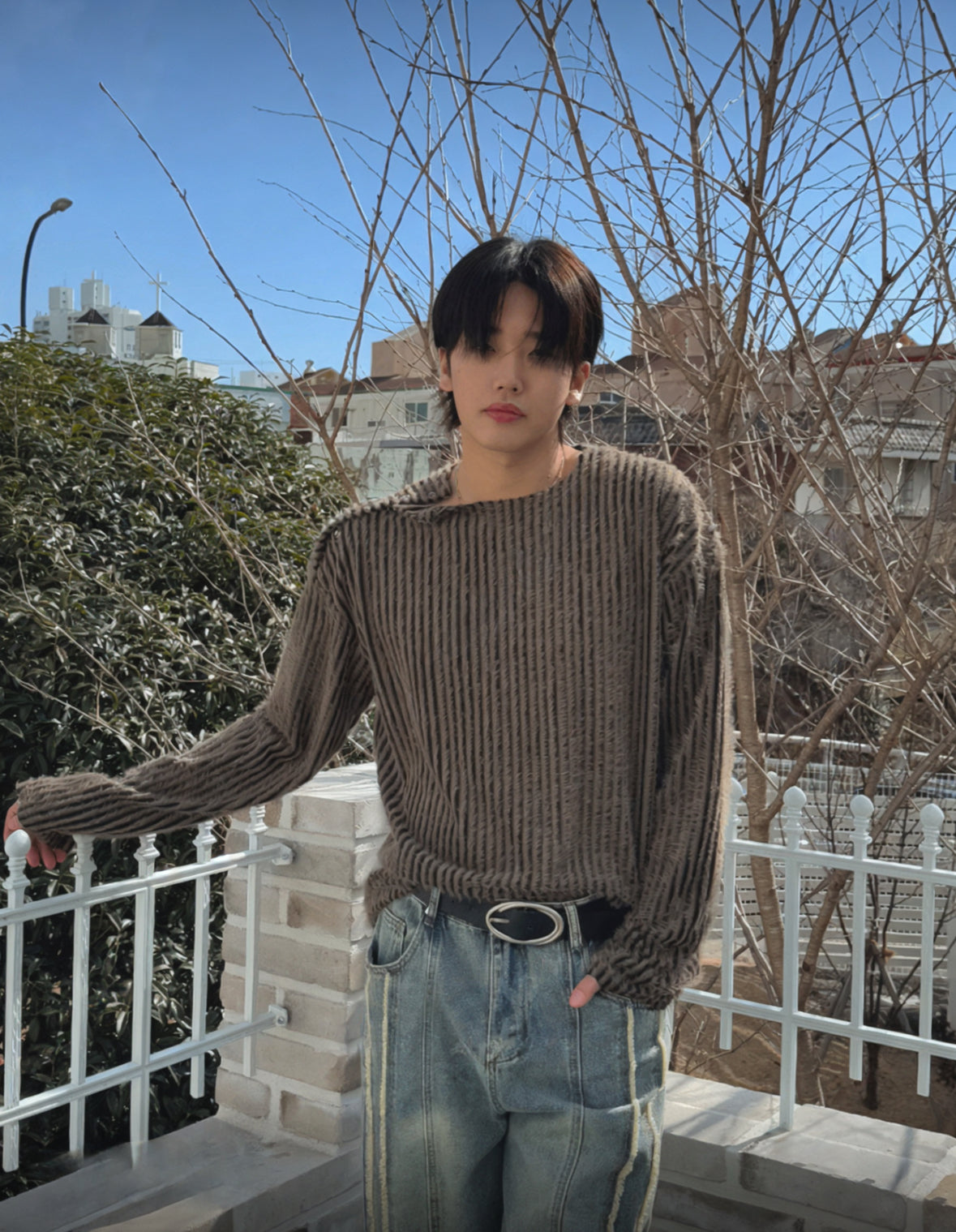 B23 Single side button knit sweater (dark gray brown)