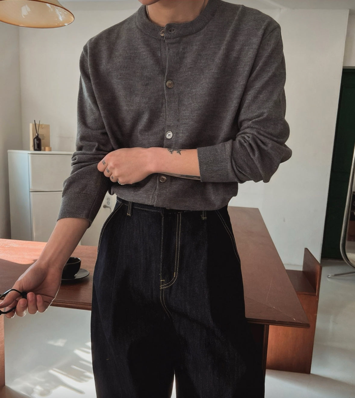 B25 wool button casual sweater (black gray)