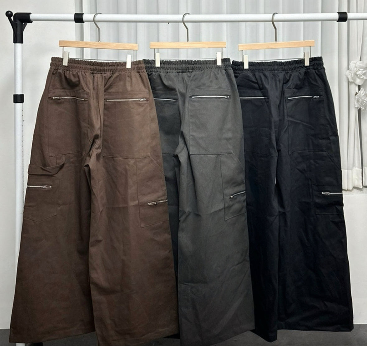 J28 Rivet Workwear Wide Pants (3 colors)