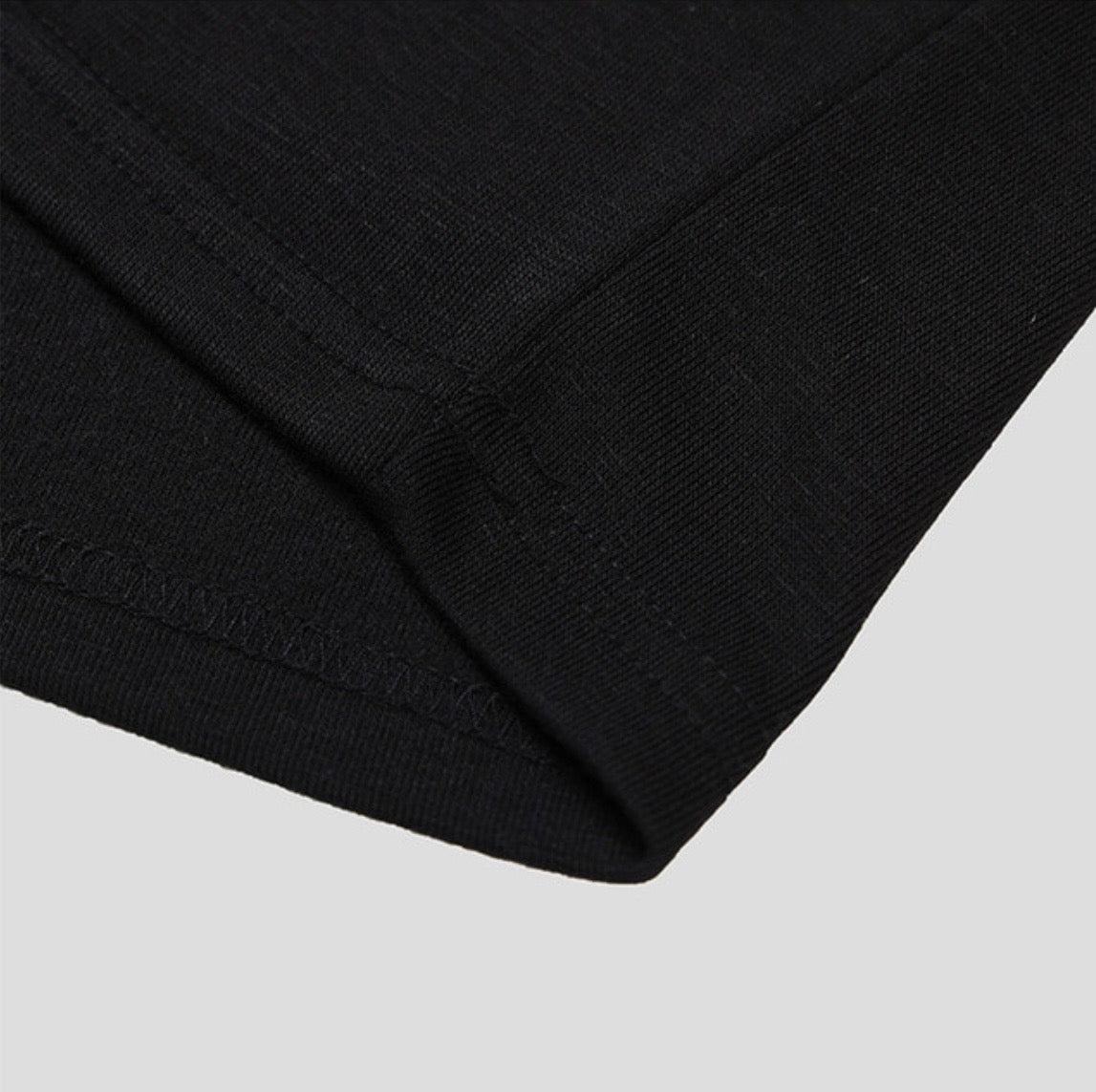 B154 日常保暖打底上衣 (2色)