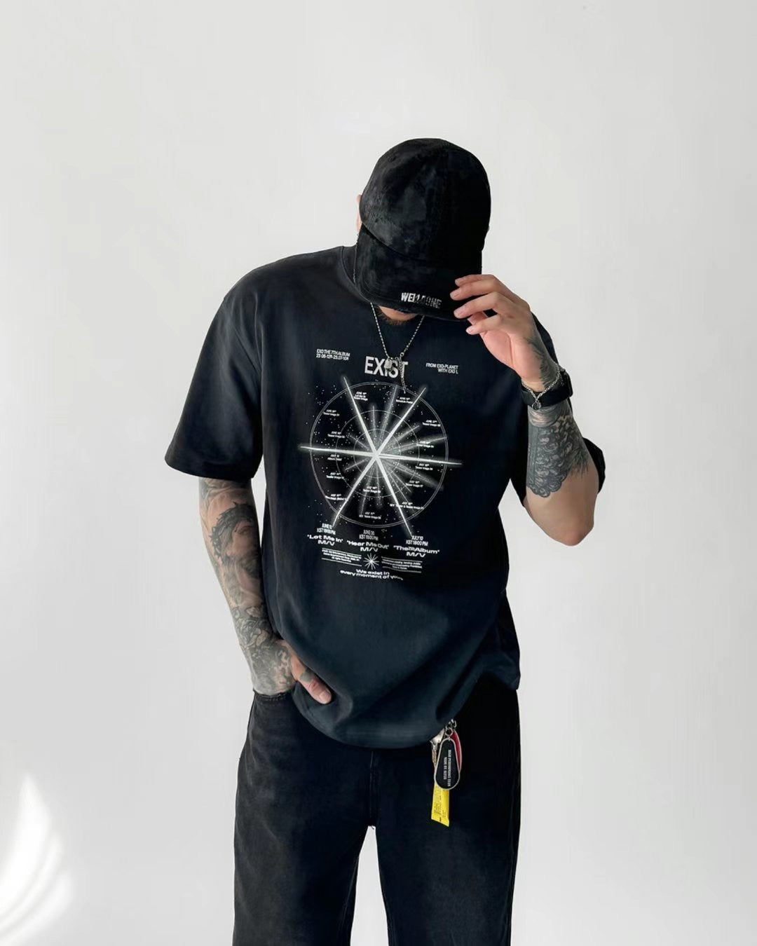 B41 Sailing color short-sleeved T-shirt (black and white)