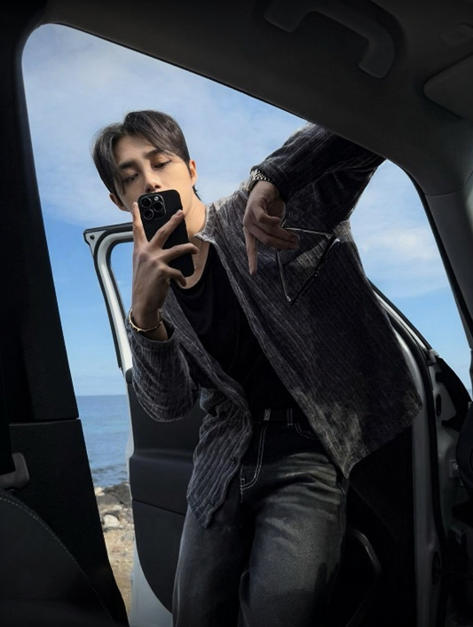 A86 Velvet Satin Jacket (Black and Gray)