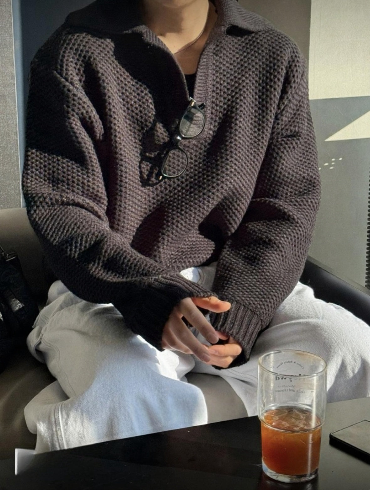 B128 鬆餅格翻領針織毛衣 (黑 米白)