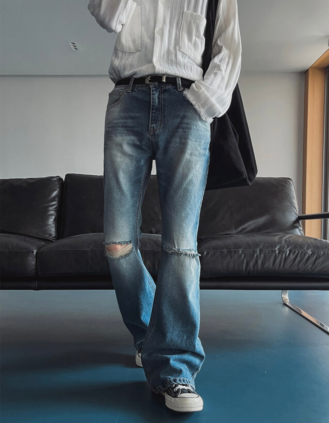 J69 追光裂縫喇叭牛仔褲