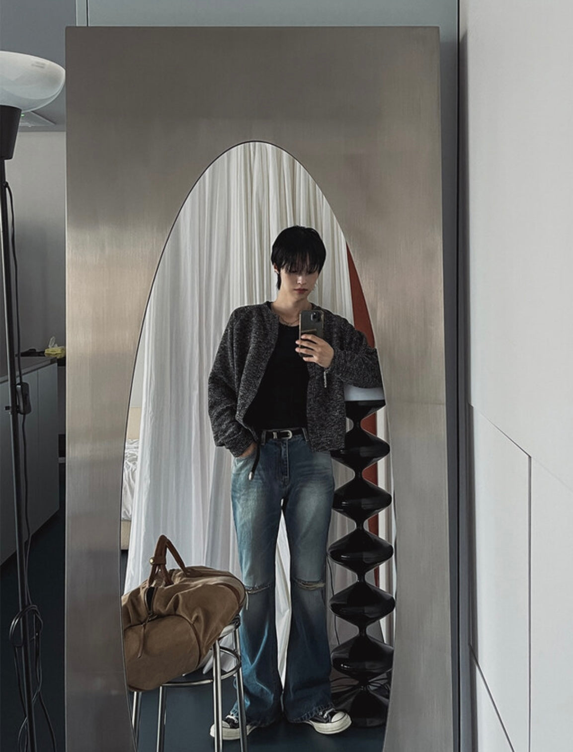 J69 追光裂縫喇叭牛仔褲