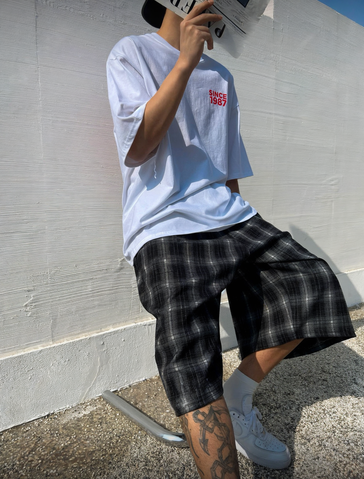 J47 Plaid Bermuda Cropped Shorts (Black and Brown)