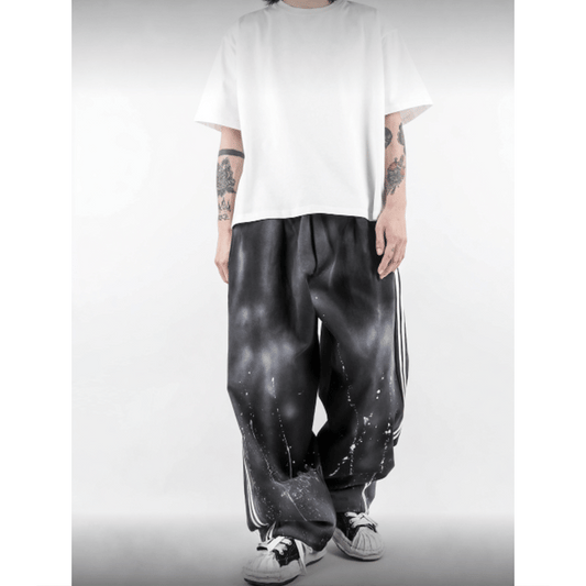 J64 街頭塗鴉氣球運動褲 (黑 白)