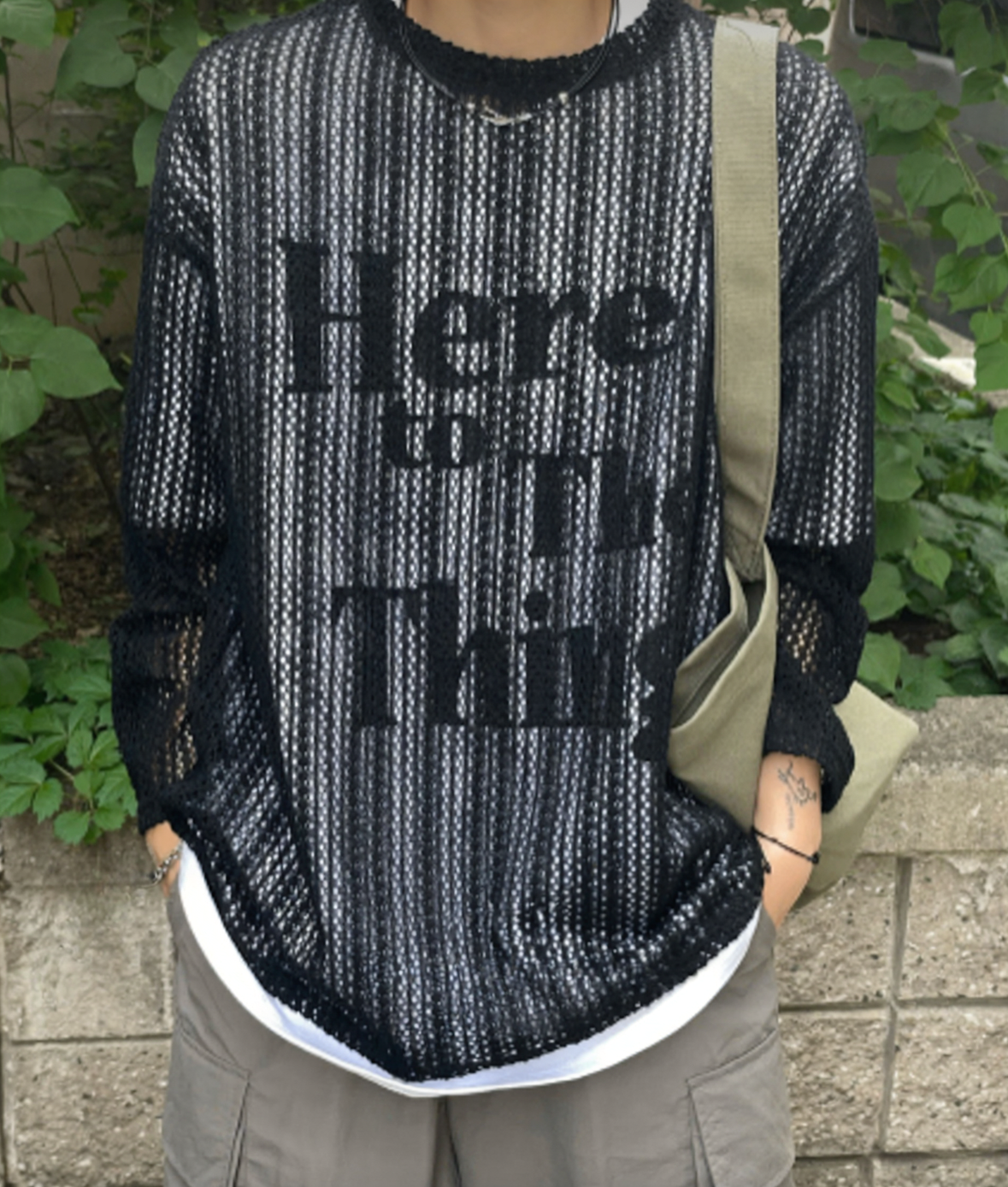 B75 海灘鏤空針織衫 (3色 three colors)