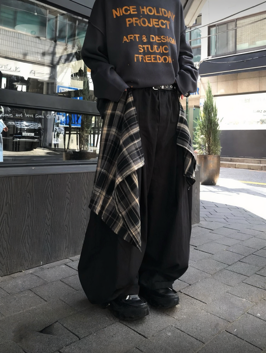 J66 格紋拼接寬褲 (米 黑)