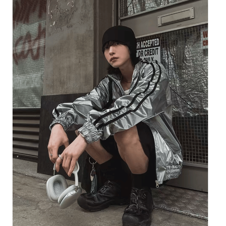 A56 光澤感風衣防風外套 (黑black 灰gray)