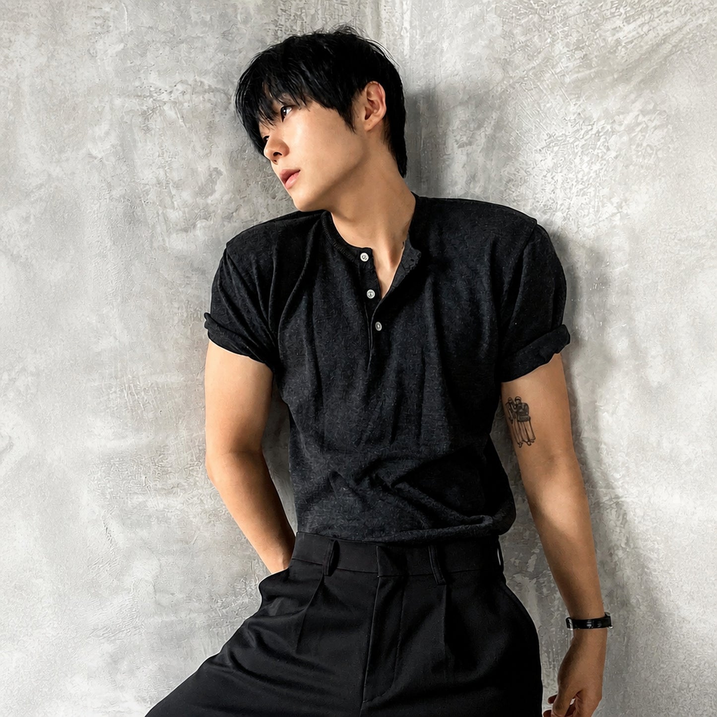 B197 深灰色 Dark gray