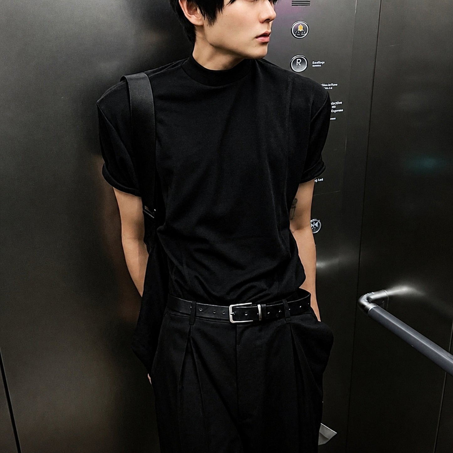 B187 黑色 Black