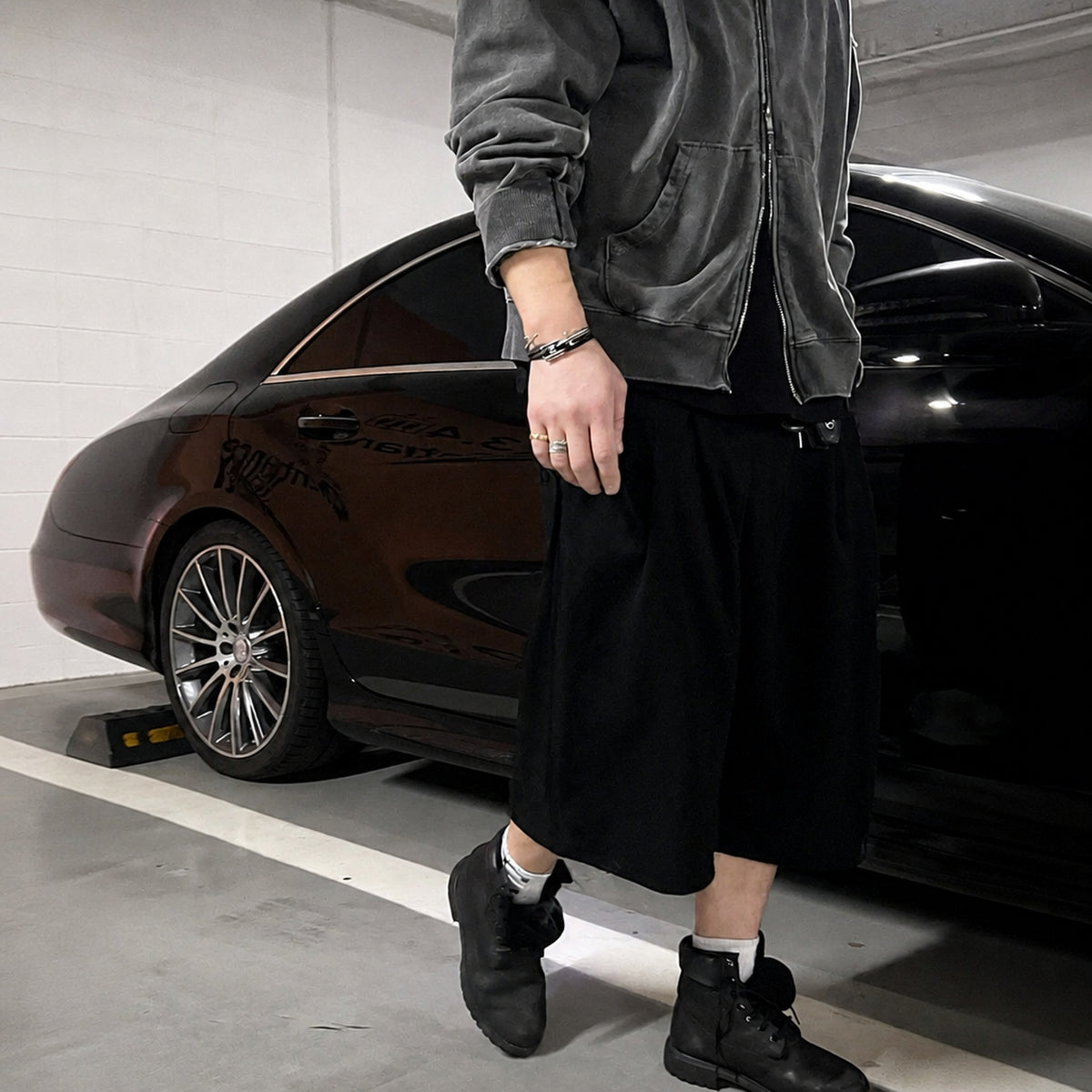 J56 黑色 Black