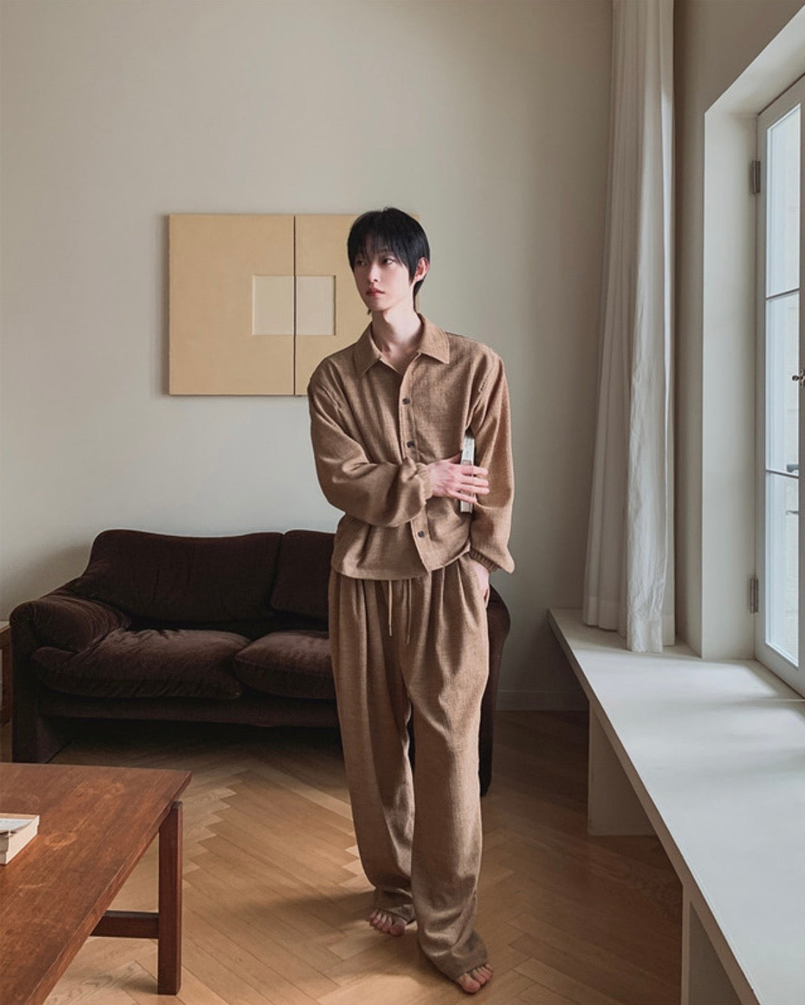 J100 自然紋理寬褲 (米 黑)