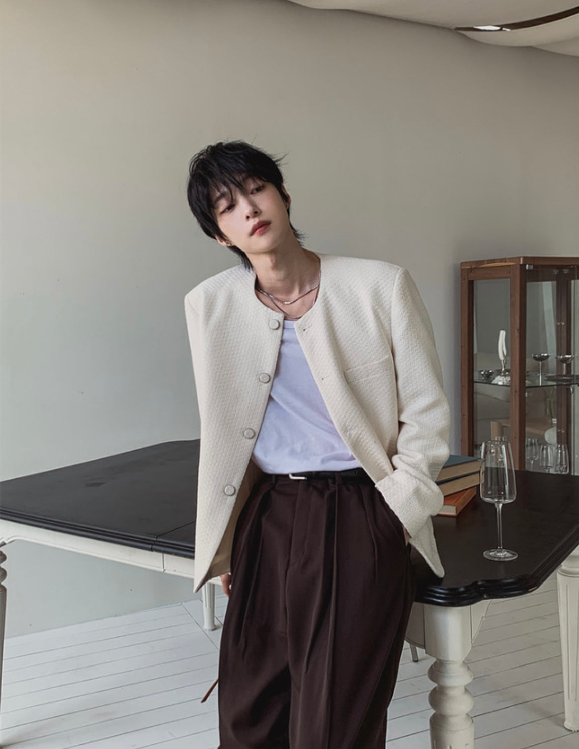 A96 韓系重工藝織紋夾克 (象牙 黑)