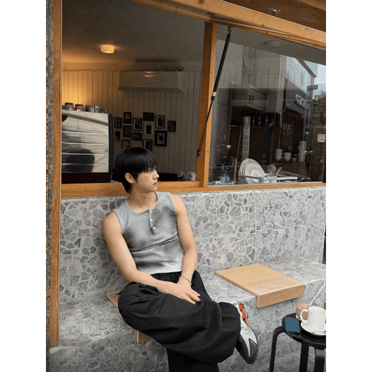 B111 Smoky Rendering Knit Vest (3 Colors)