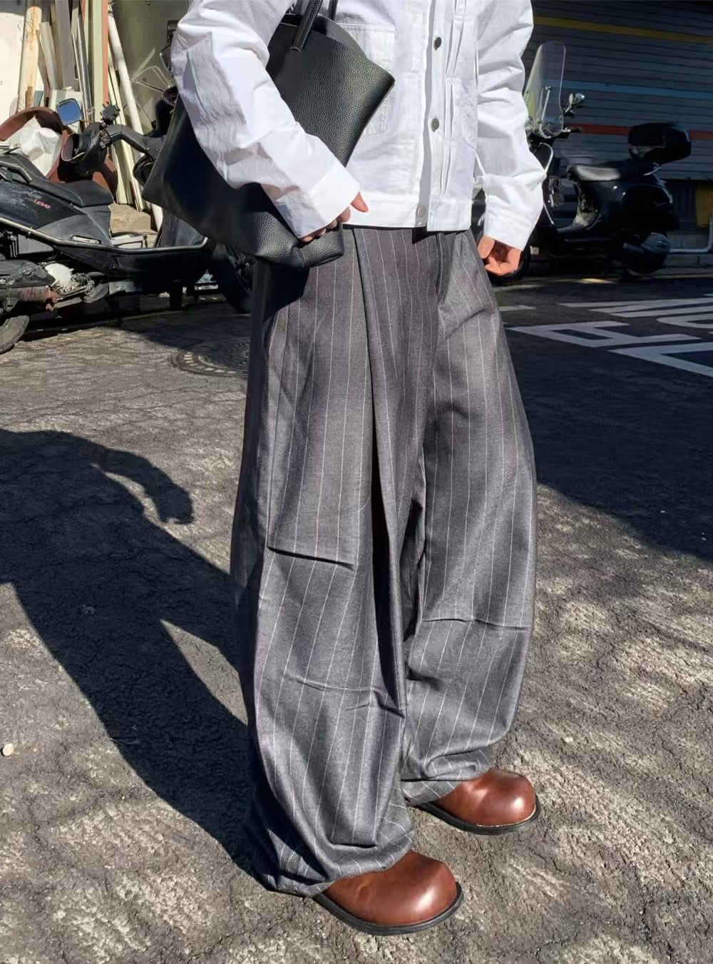 J41 Loose Striped Suit Pleated Wide Pants (Black Gray)