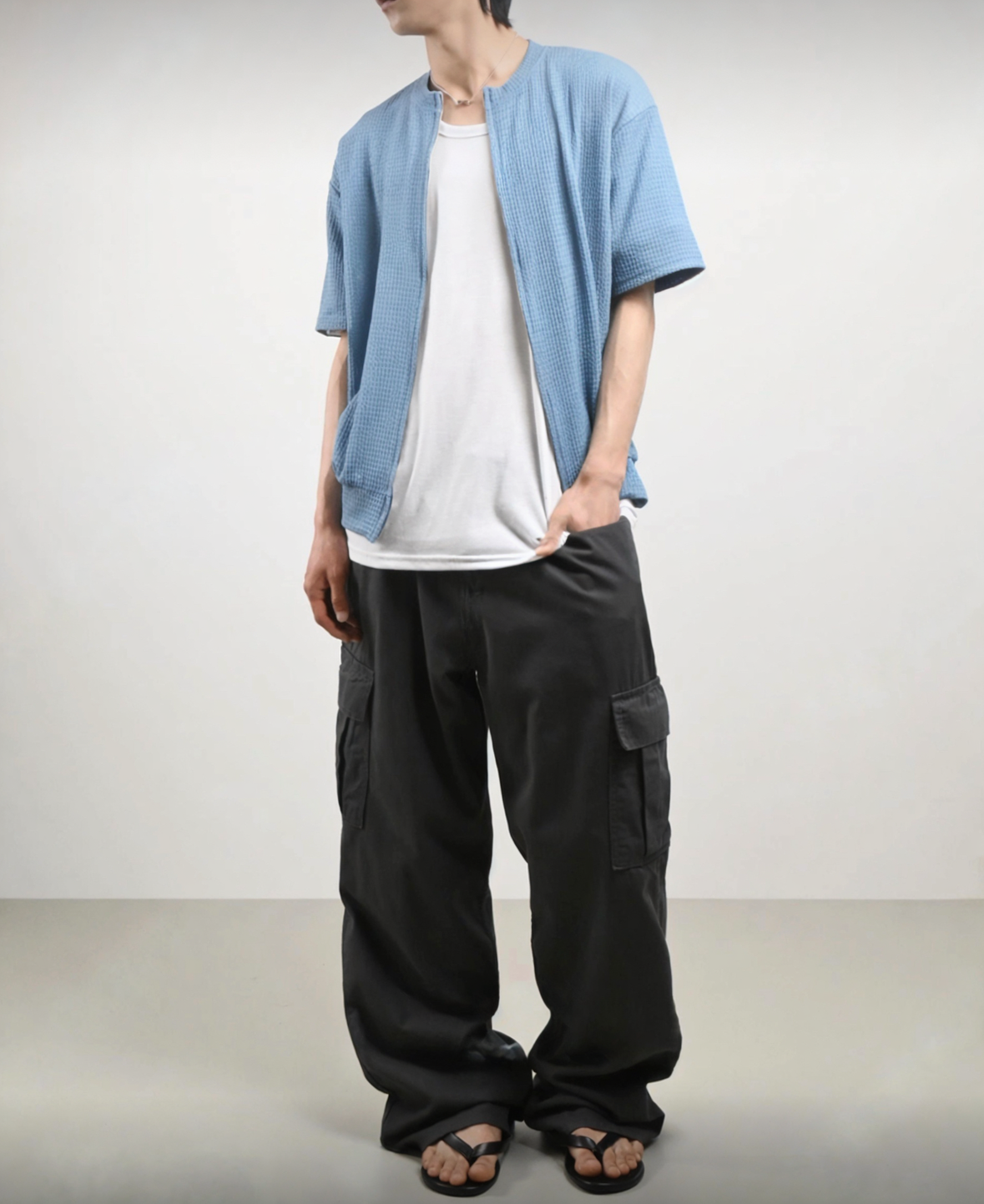 B70 圓領拉鍊開衫T恤 (4色 four colors)