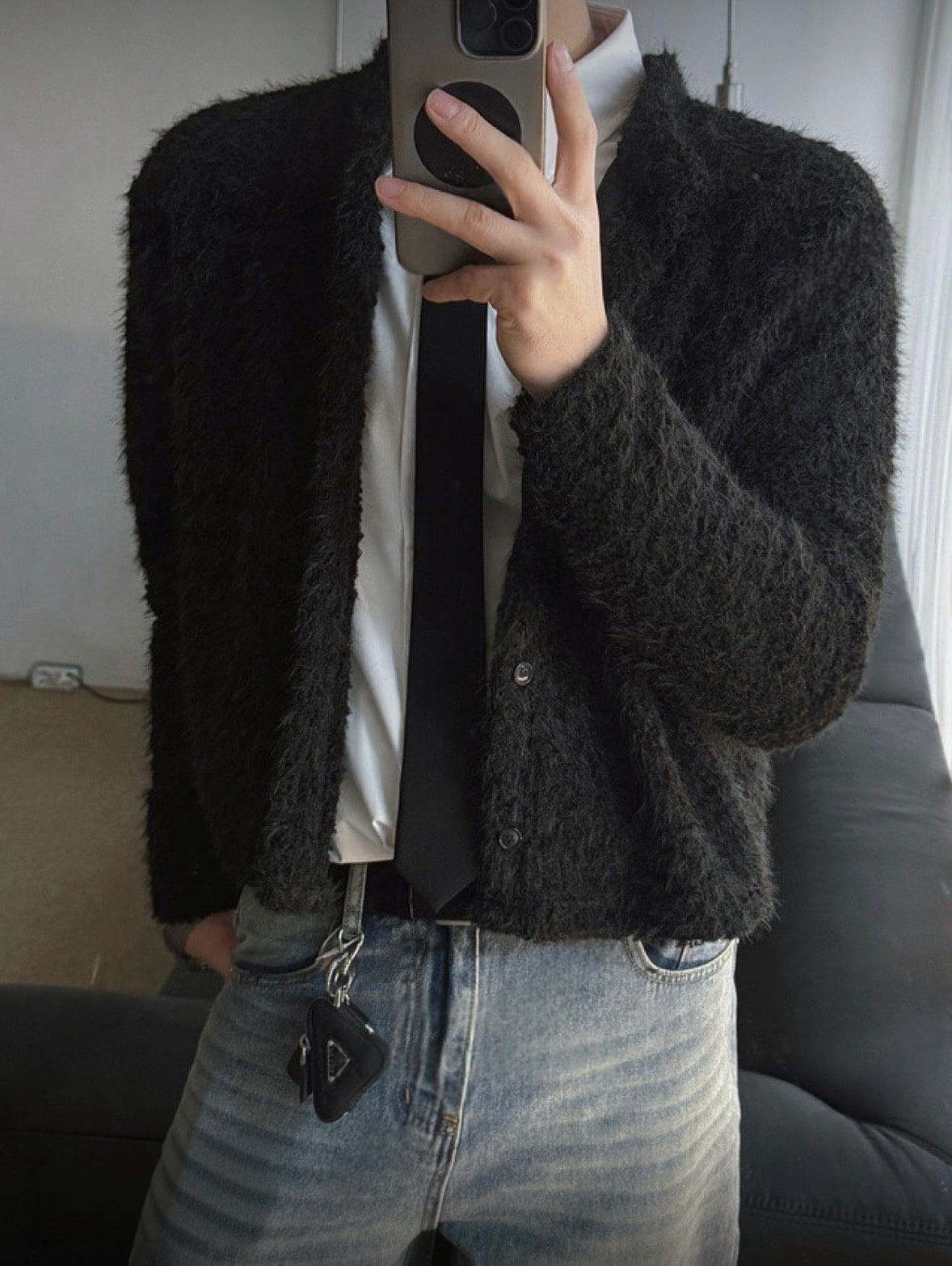 A143 Crew Neck Short Knit Cardigan with Fur Trim (3 Colors)