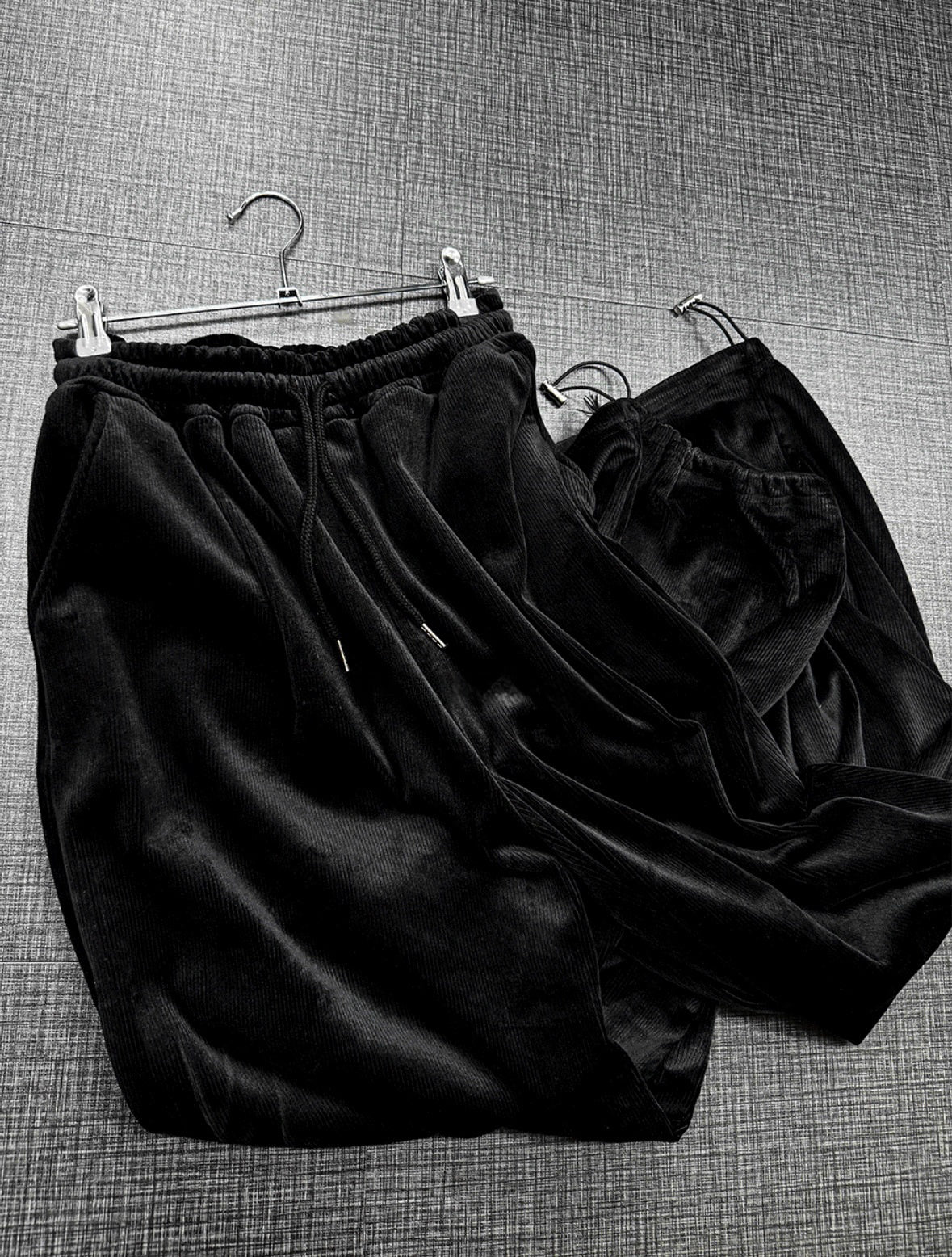 J79 韓版絨光垂墜寬褲