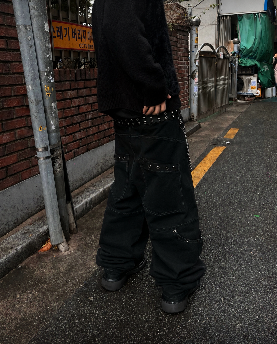 J126 金屬孔落地氣球褲 (黑 藍)