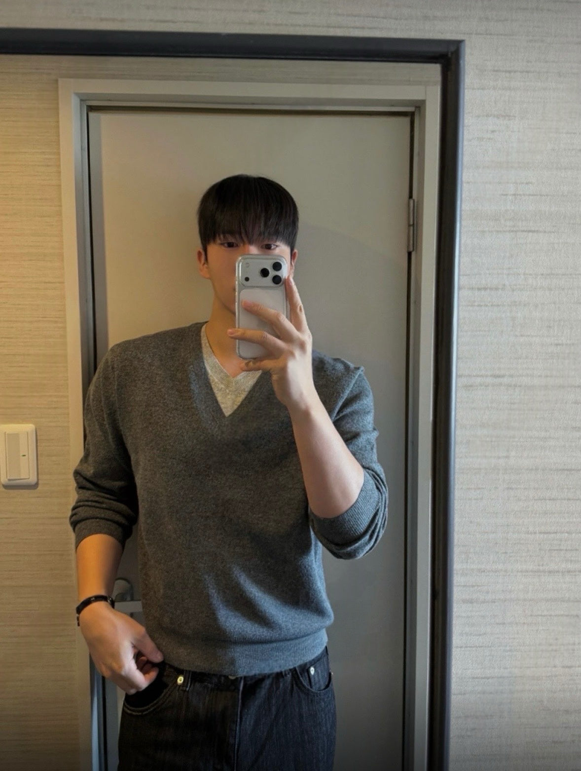 B185 拼接雙層V領針織衫(6色)