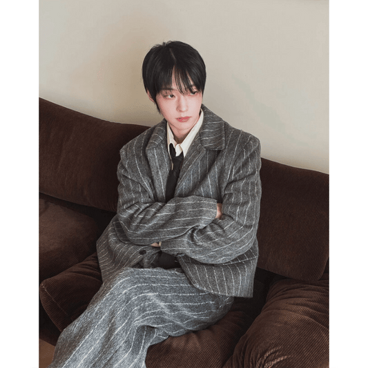 A102 羊絨條紋立領短版大衣 (黑 灰)