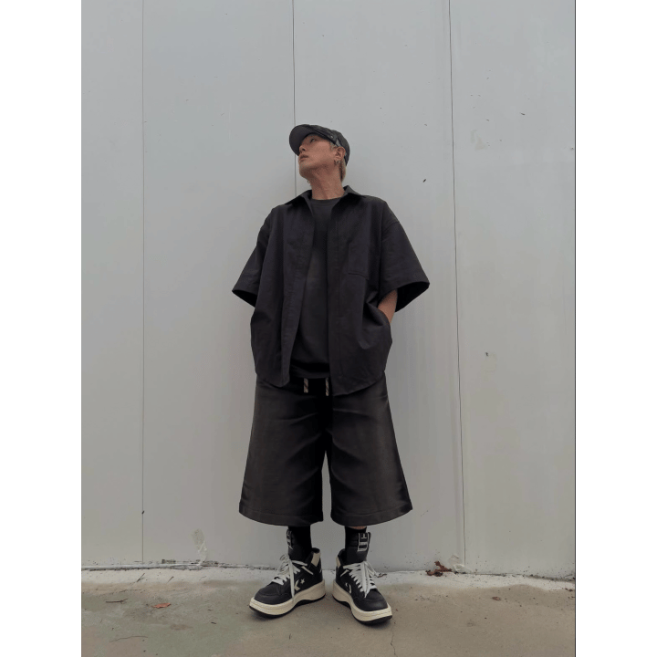 A180 碳紋肌理無扣襯衫 (黑 卡其)