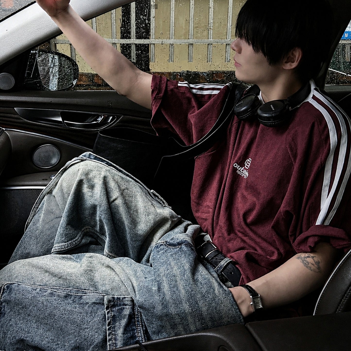 B205 暗紅 Dark Red