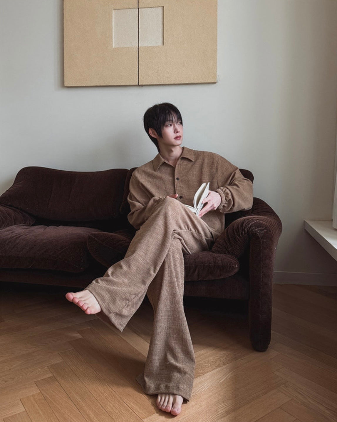 J100 自然紋理寬褲 (米 黑)