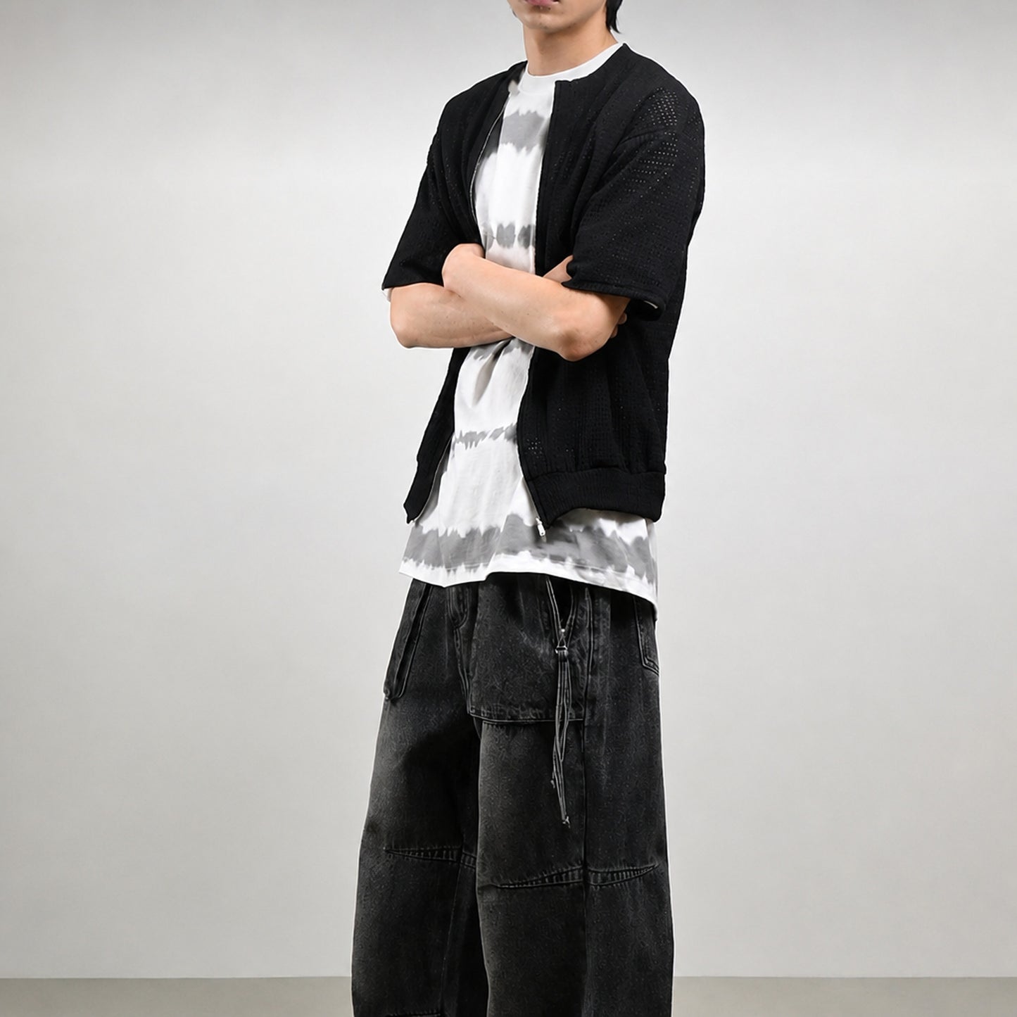 B70 黑色 Black