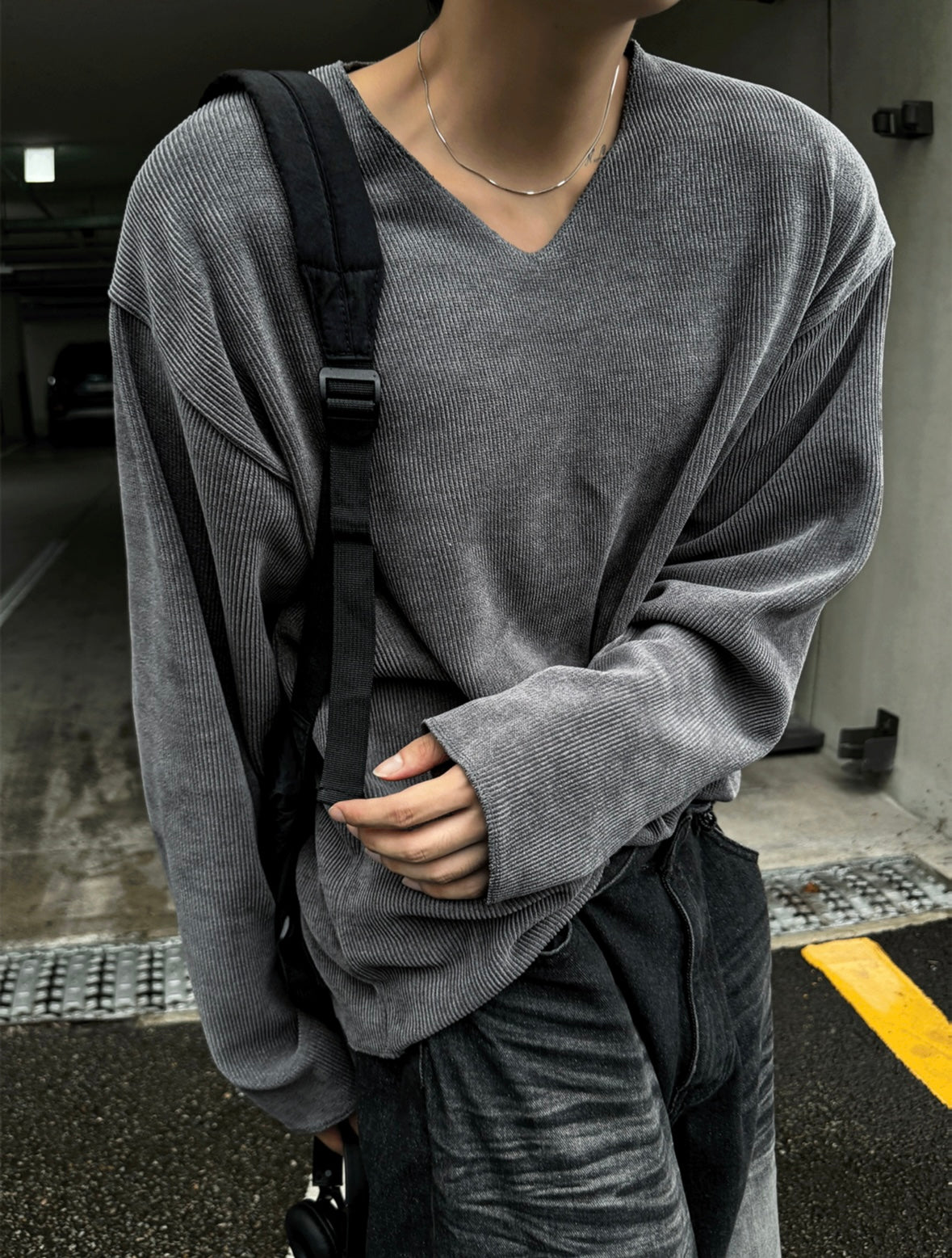 B147 寬鬆V領羅紋上衣 (4色)