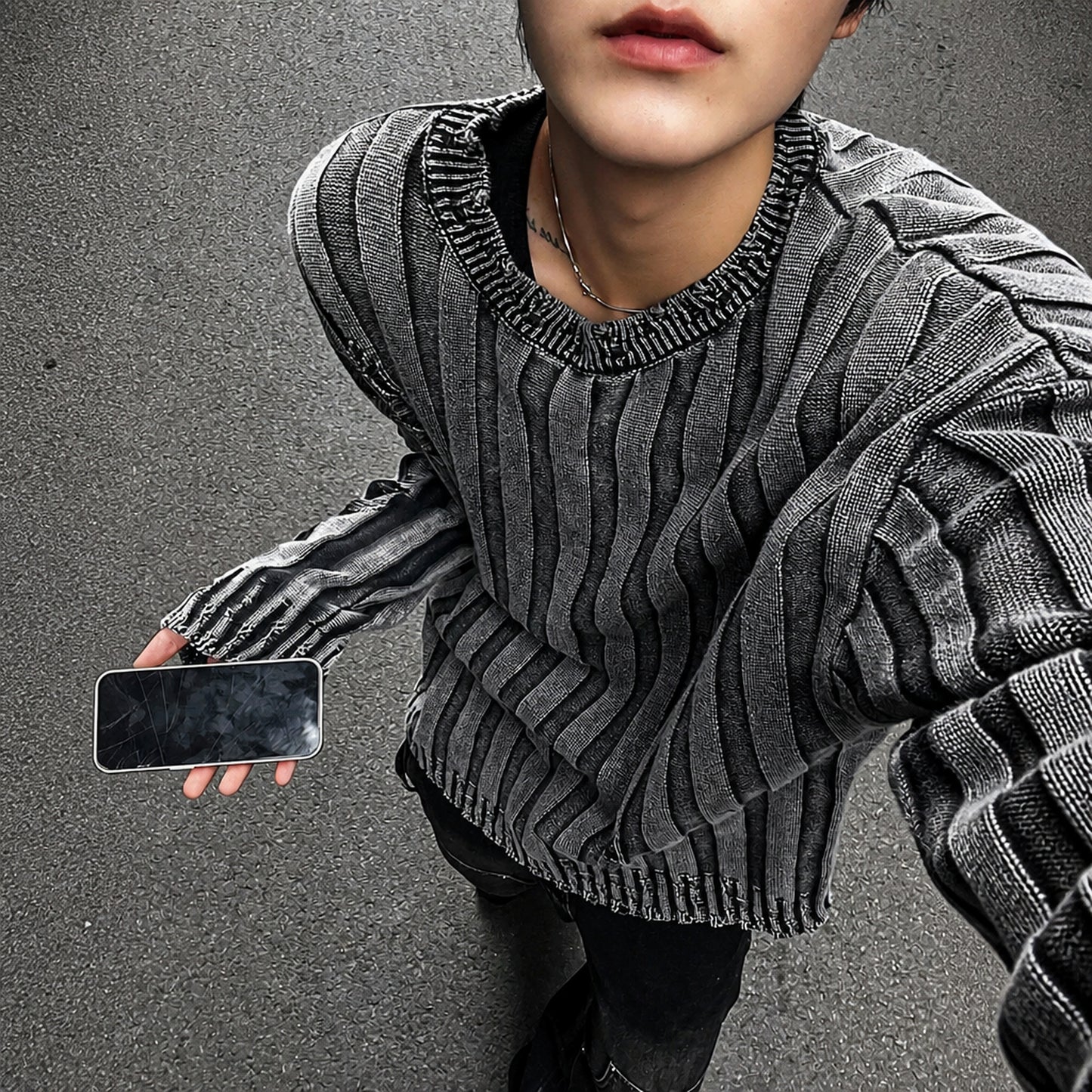 B121 黑色 Black