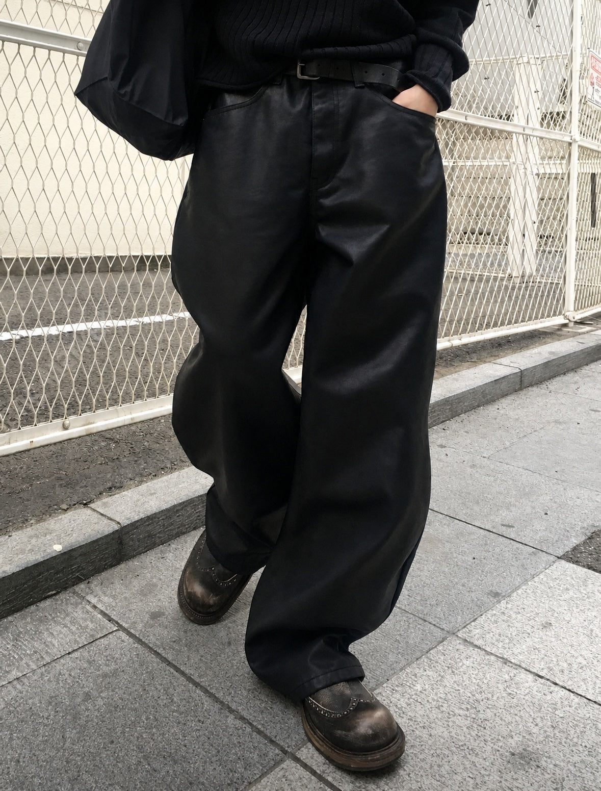 J144 碳纖維塗層氣球褲