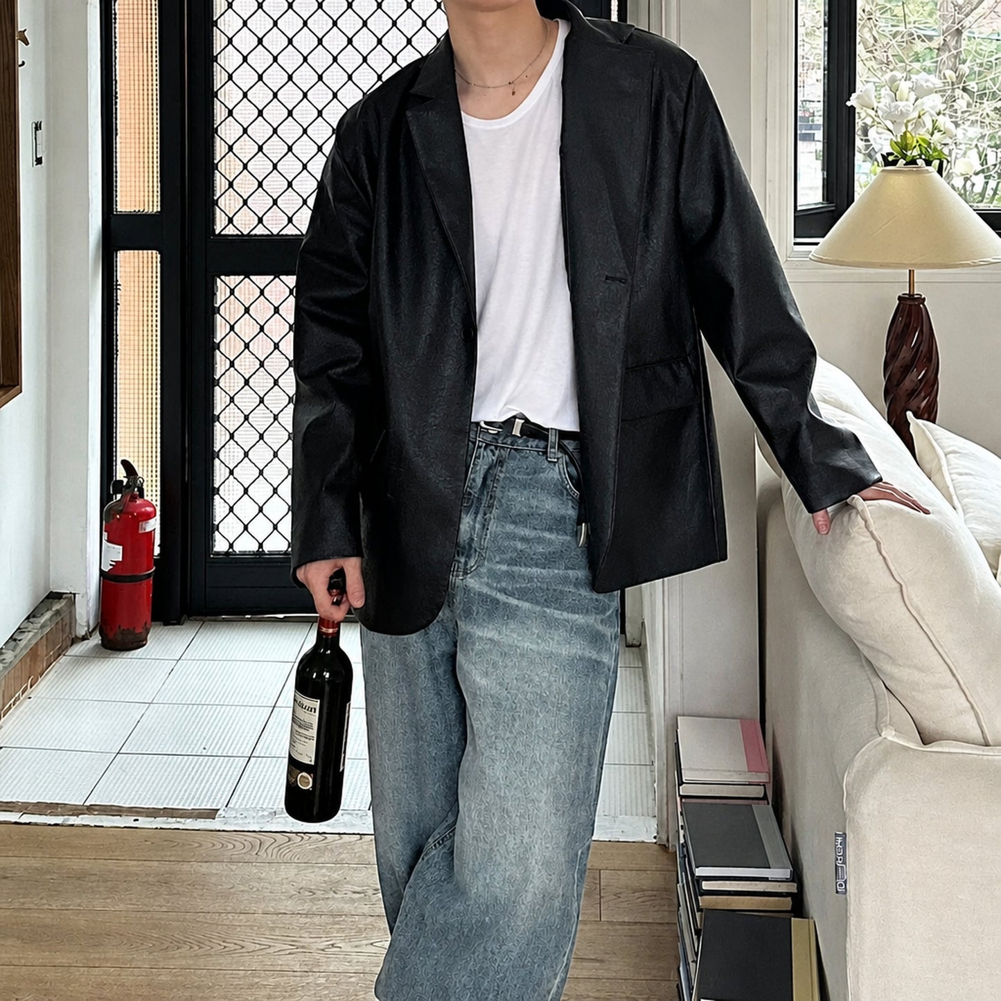 A44 黑色 Black