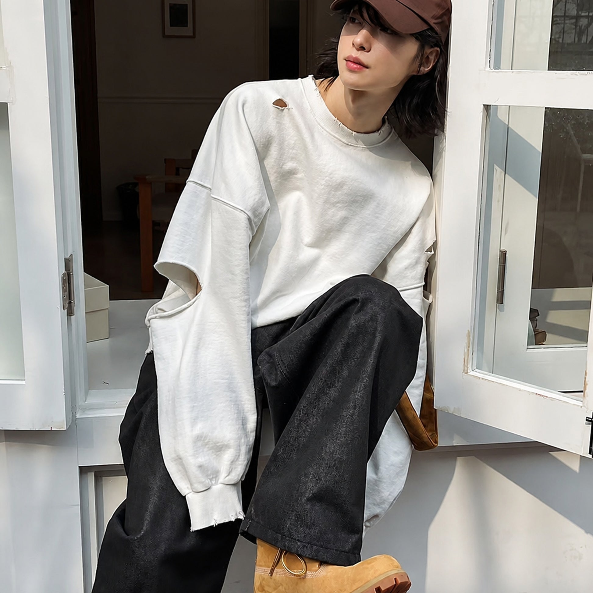 B118 白 White