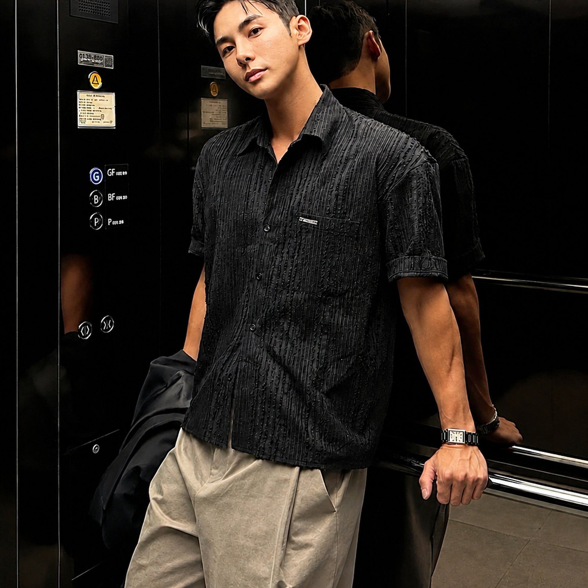 B221 黑色 Black