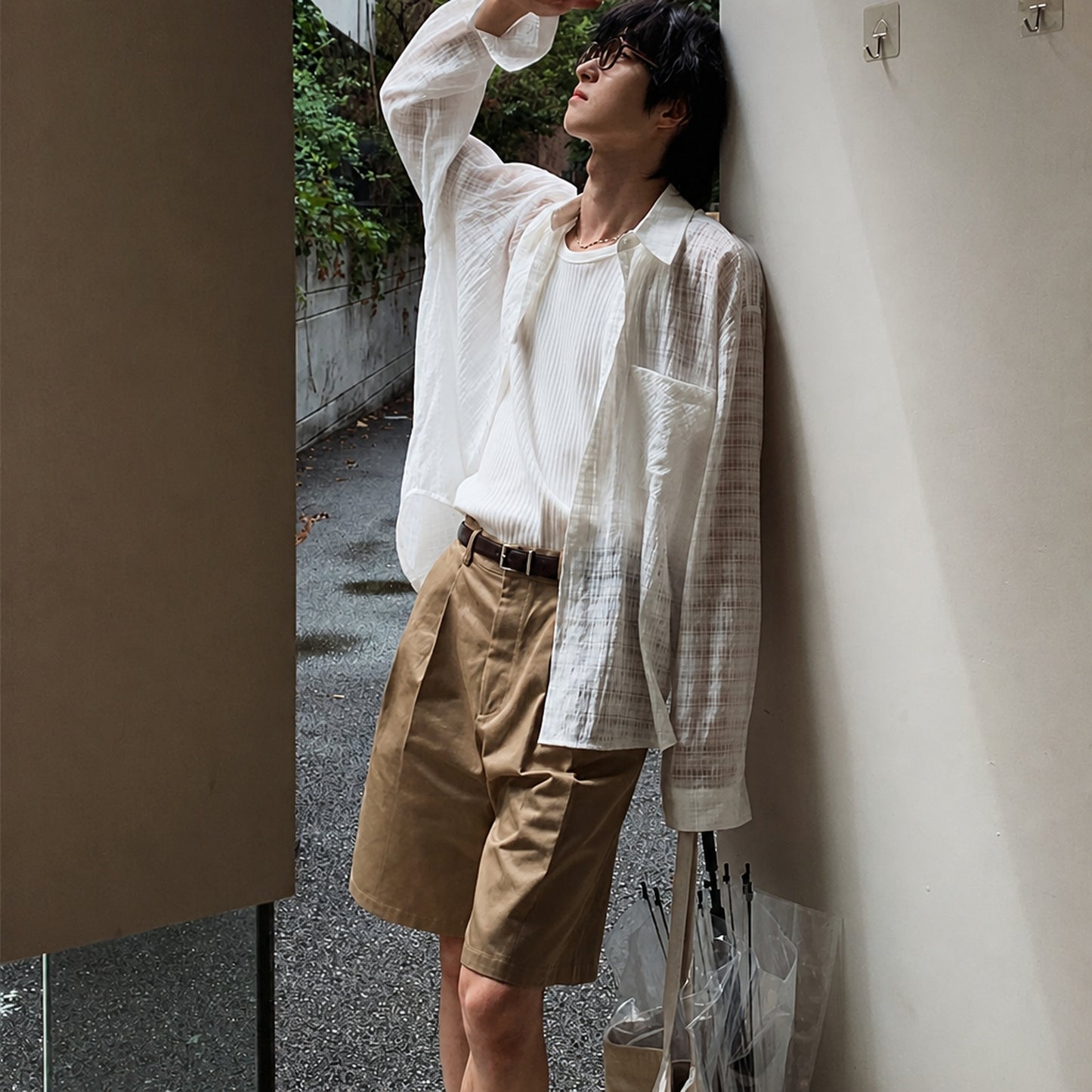 A77 白 White