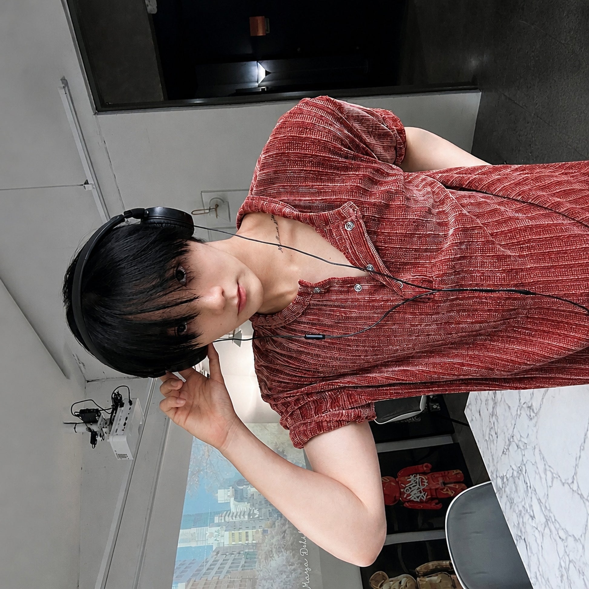 B230 棕紅色 Reddish Brown