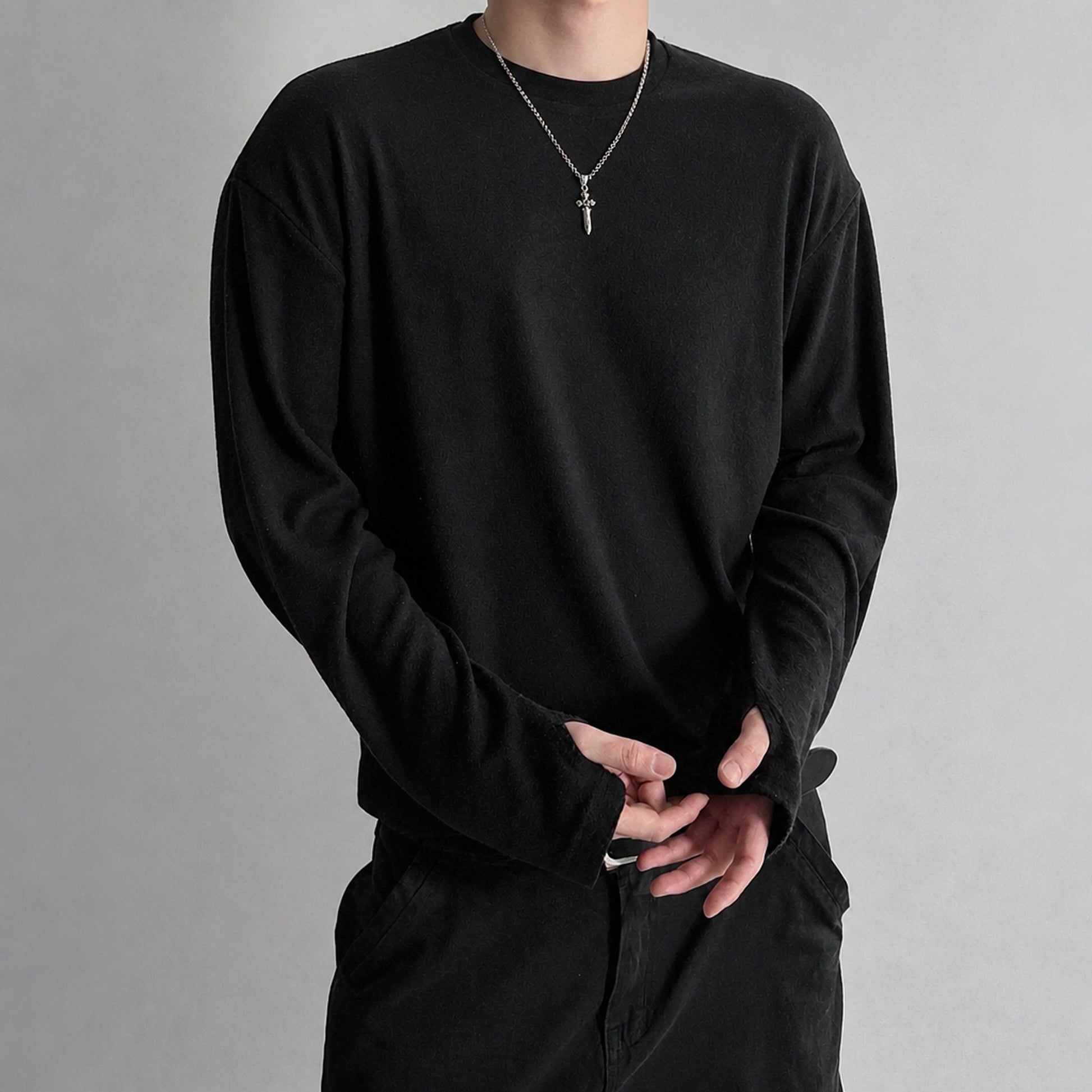 B169 黑色 Black