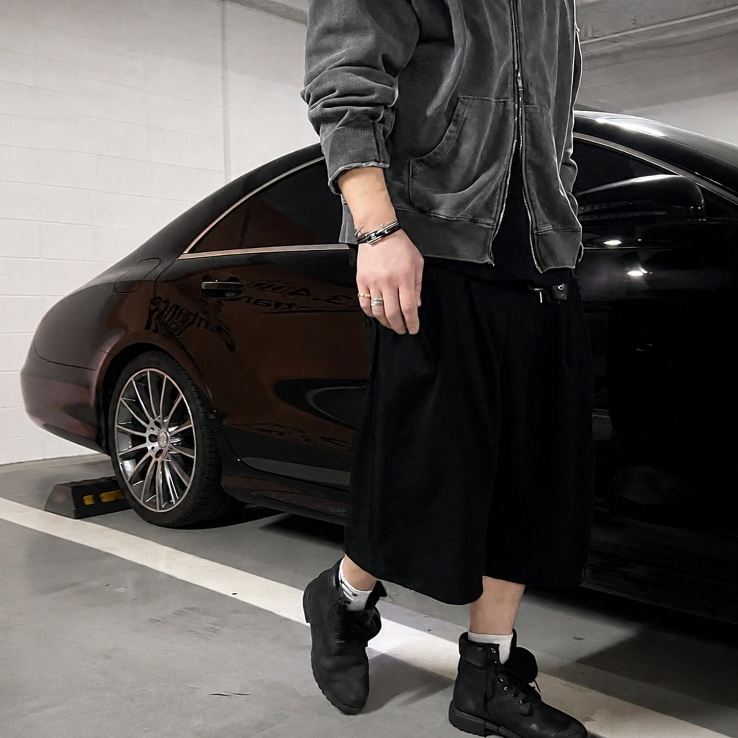 J56 黑色 Black