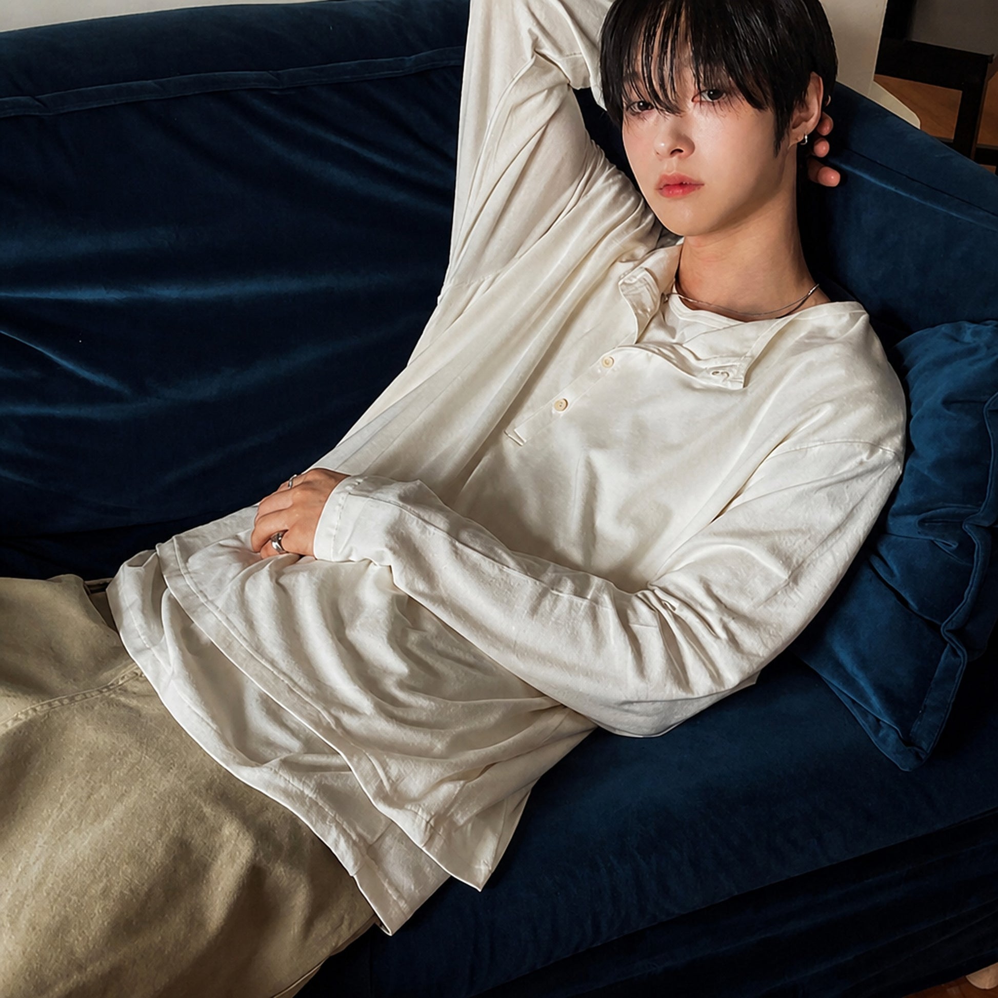 B129 米白 Off-white