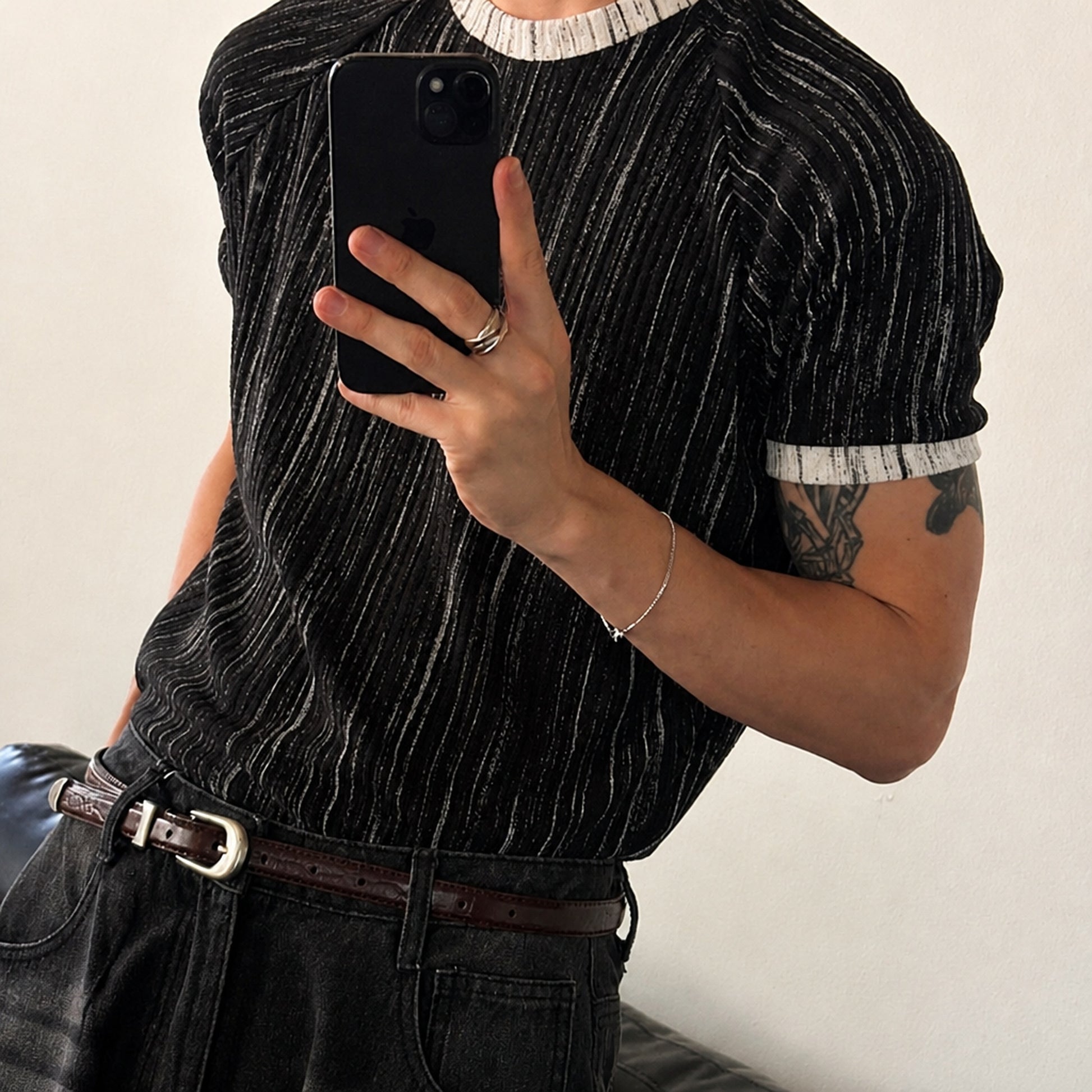 B198 黑色 Black