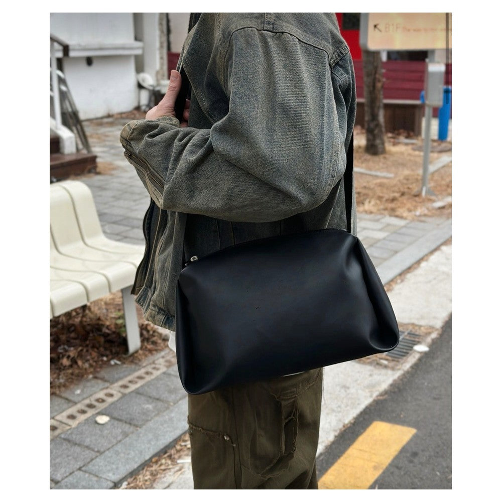韓系軟皮側背包 實背