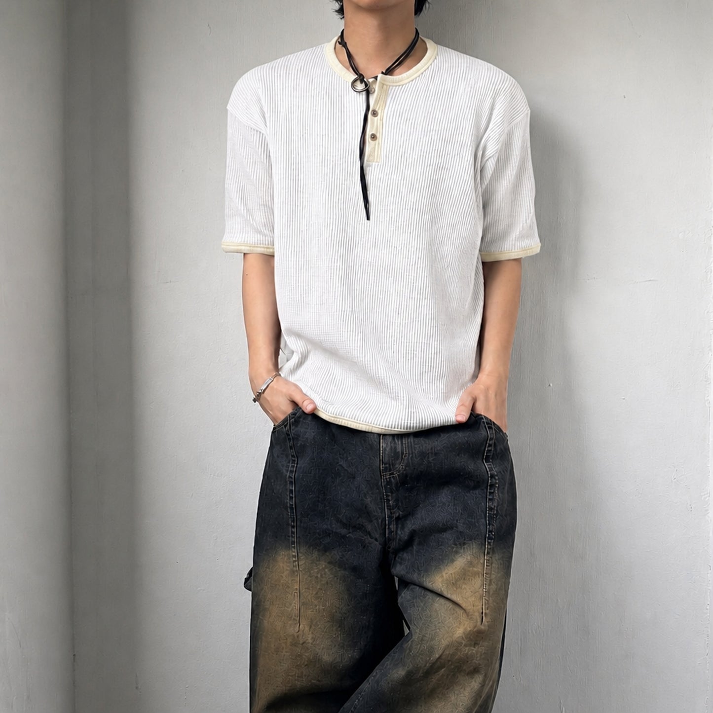 B98 白 White