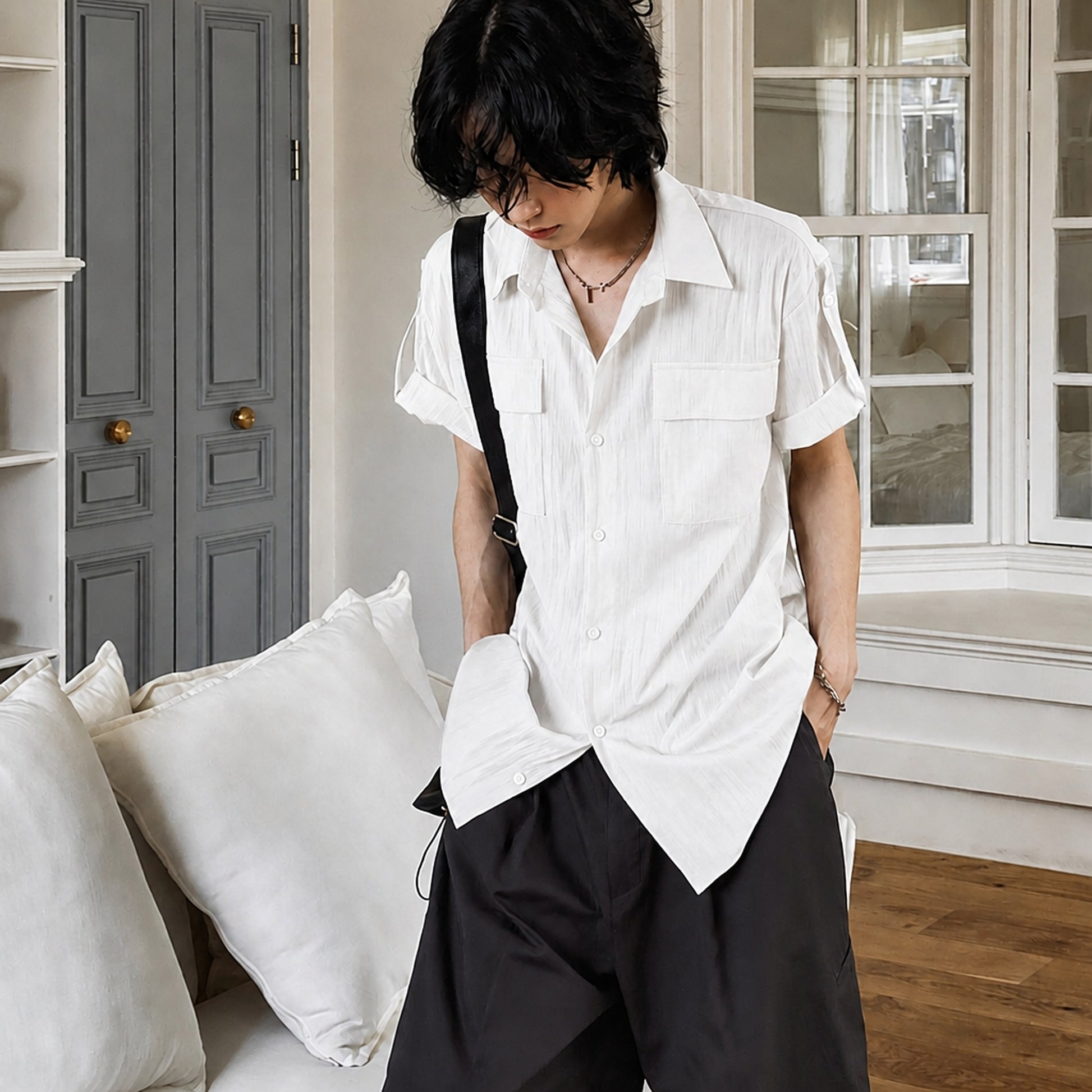 B216 白 White