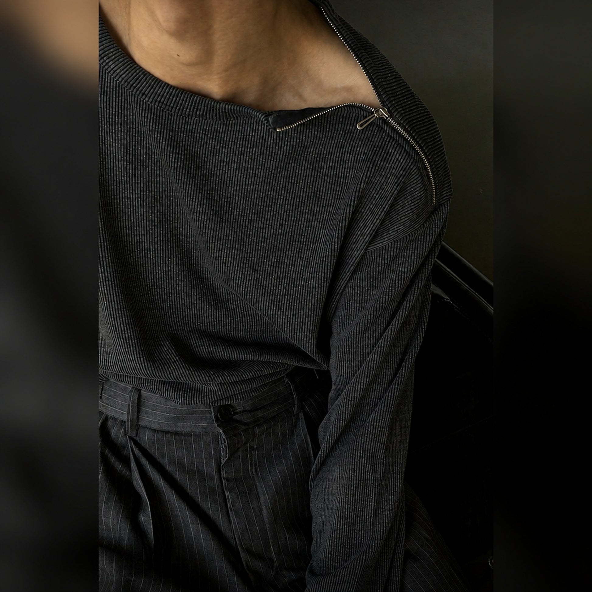 B174 深灰色 Dark gray