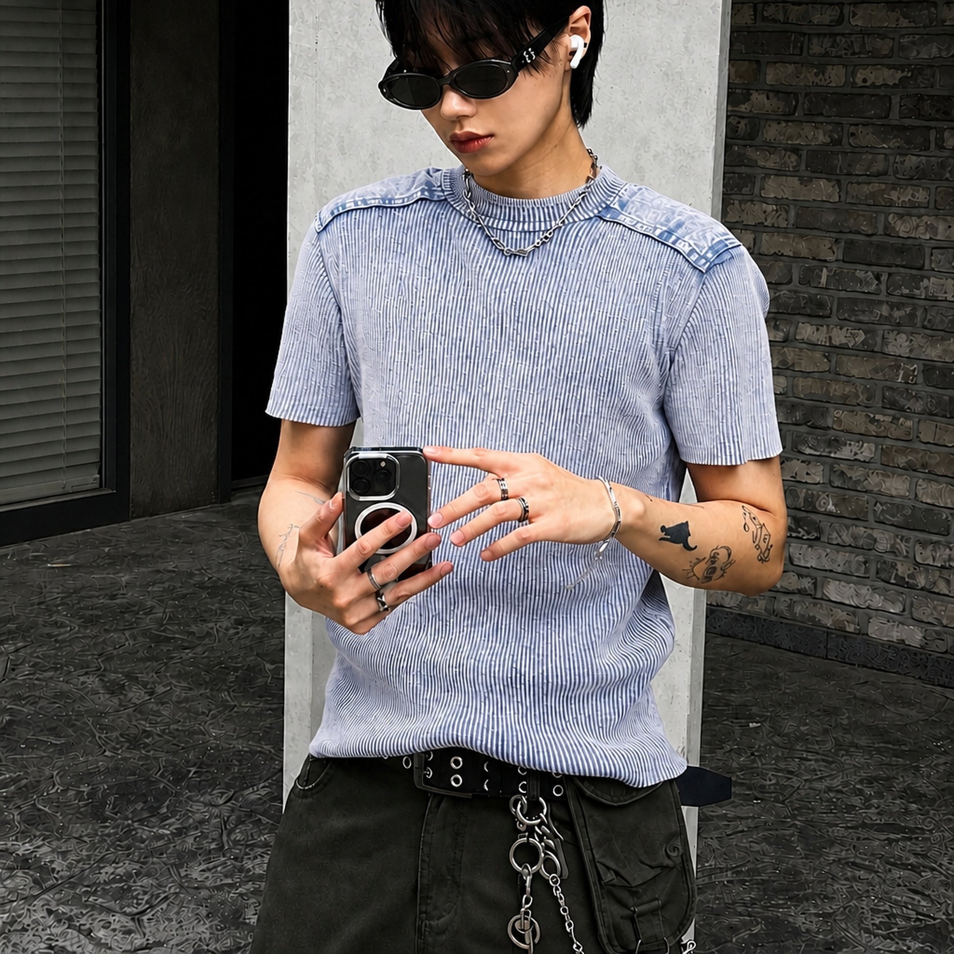 B224 藍 blue