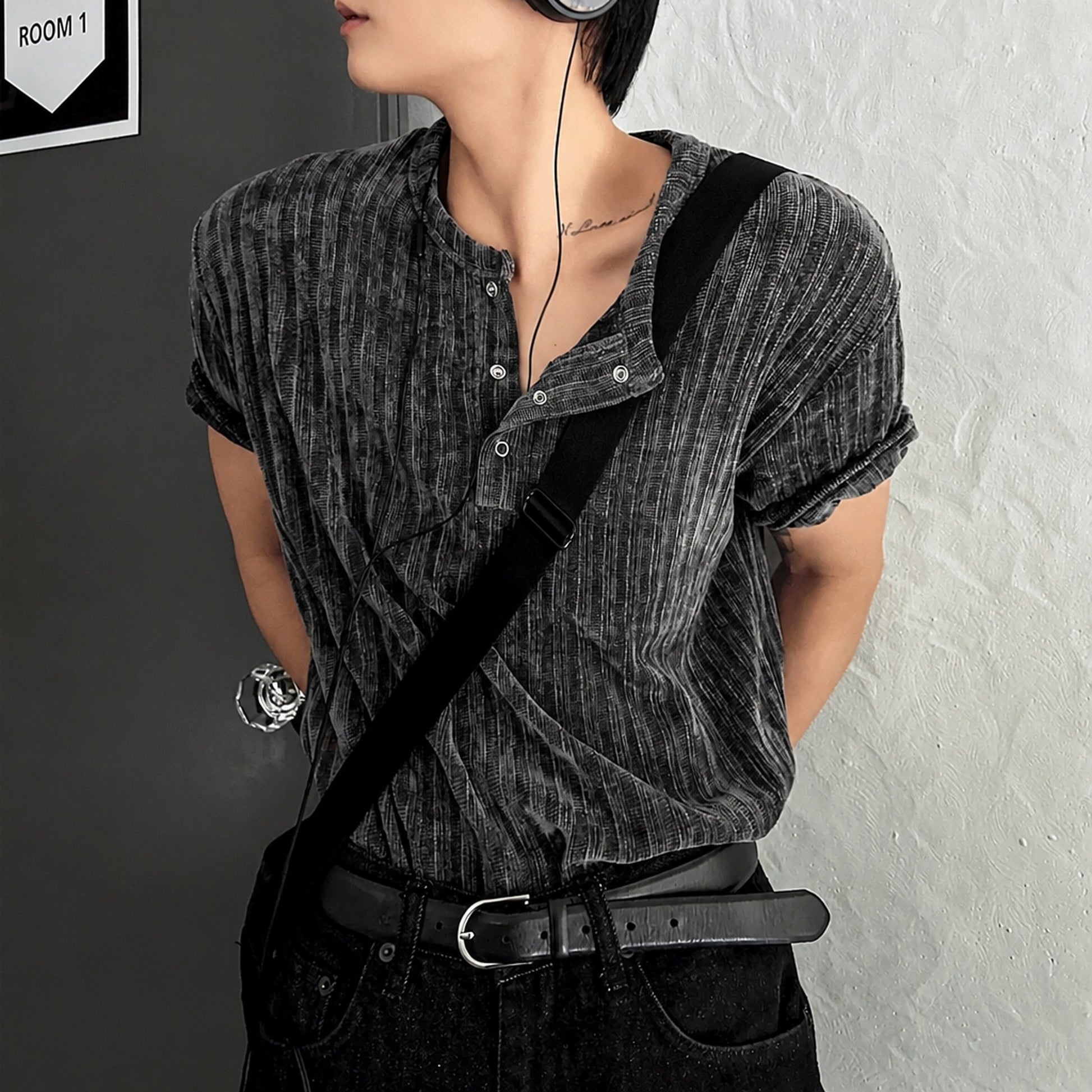 B230 深灰色 Dark gray